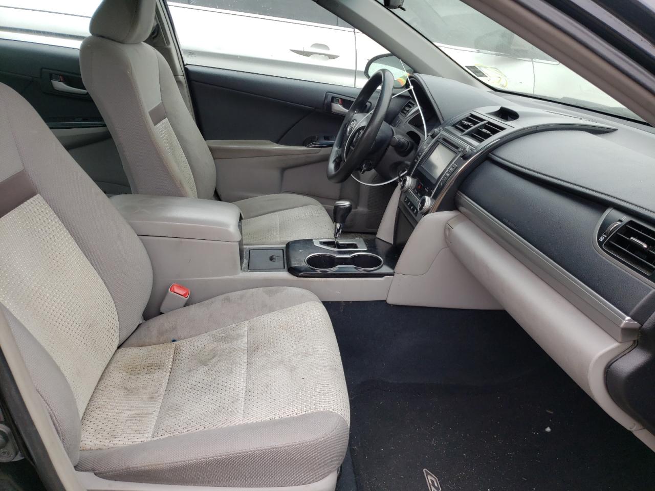 Photo 5 from auction – 2014 TOYOTA CAMRY L with VIN 4T1BF1FK6EU378972