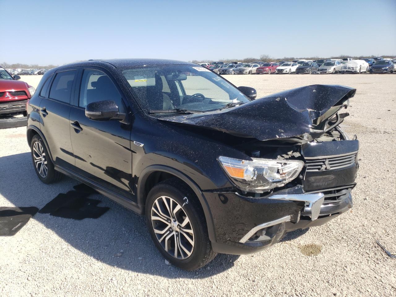 MITSUBISHI OUTLANDER 2017 with VIN JA4AP3AU6HZ025800 - Photo from auction