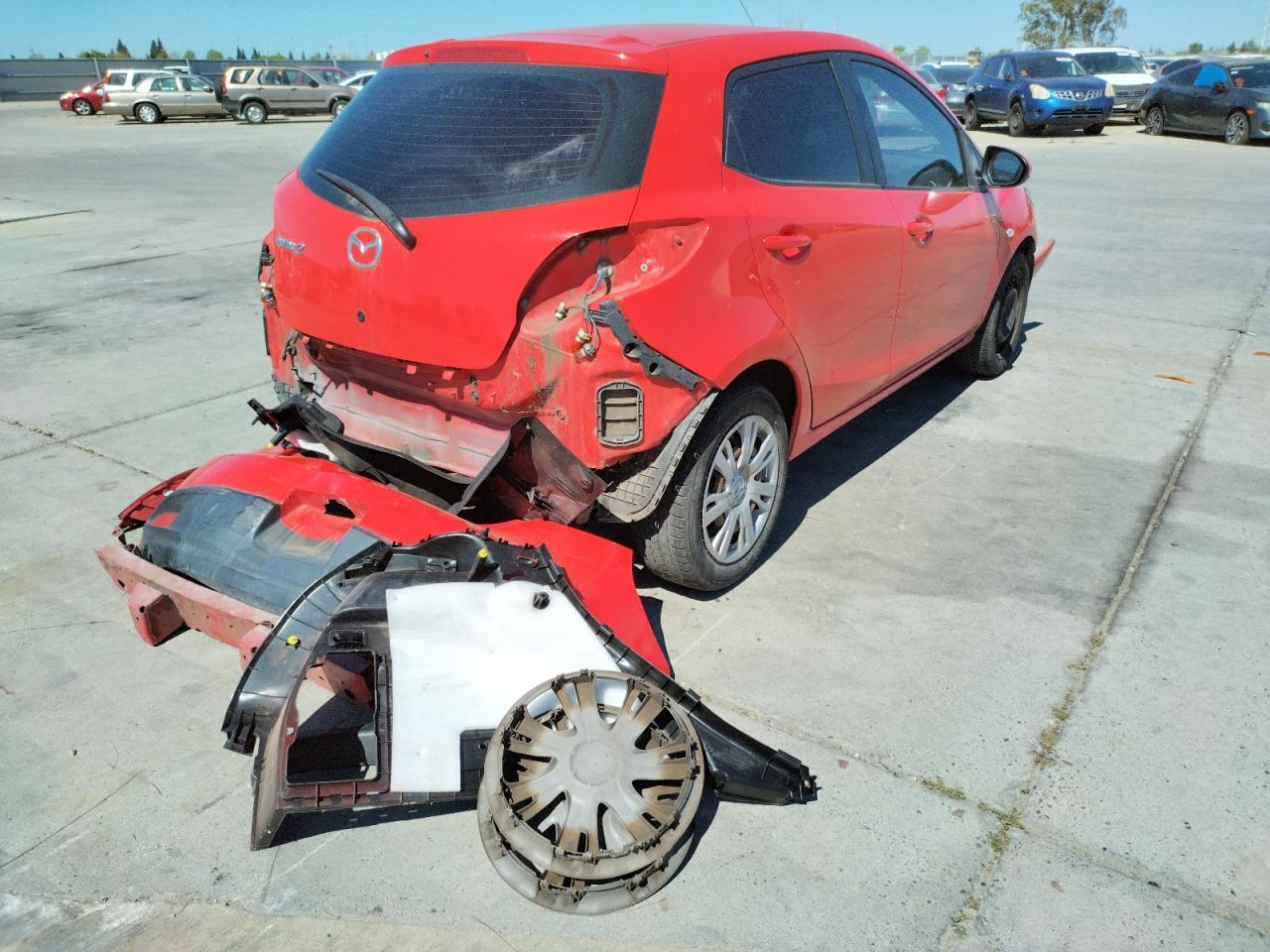 Photo 4 from auction – 2014 MAZDA MAZDA2 SPO with VIN JM1DE1KZ6E0173825