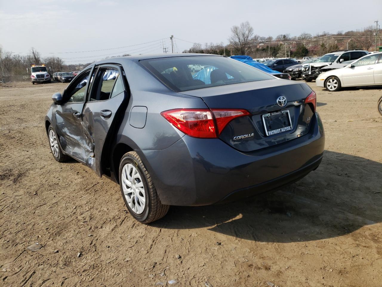 Photo 3 from auction – 2019 TOYOTA COROLLA L with VIN 2T1BURHE0KC243009