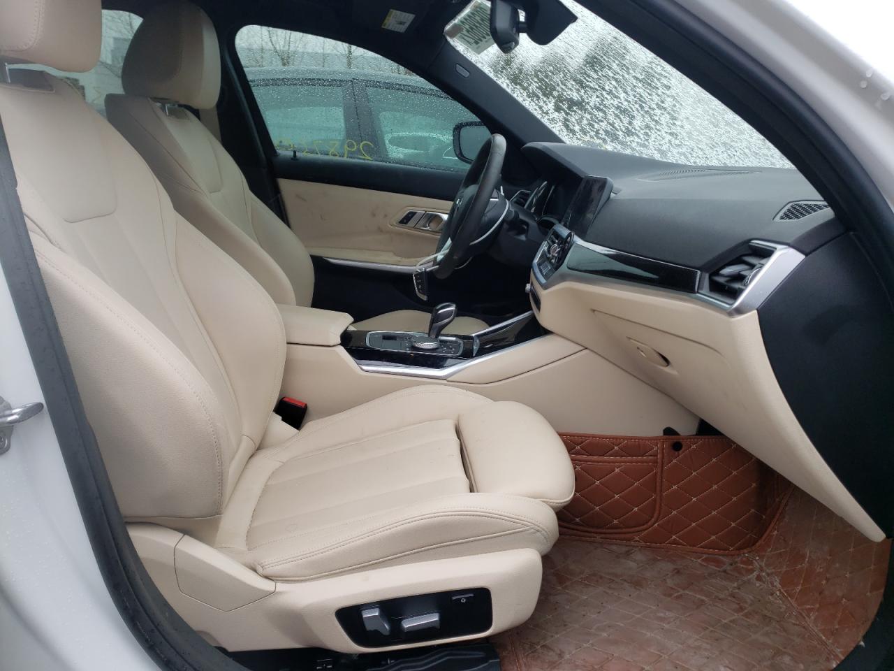 Photo 5 from auction – 2019 BMW 330XI with VIN WBA5R7C51KFH22668