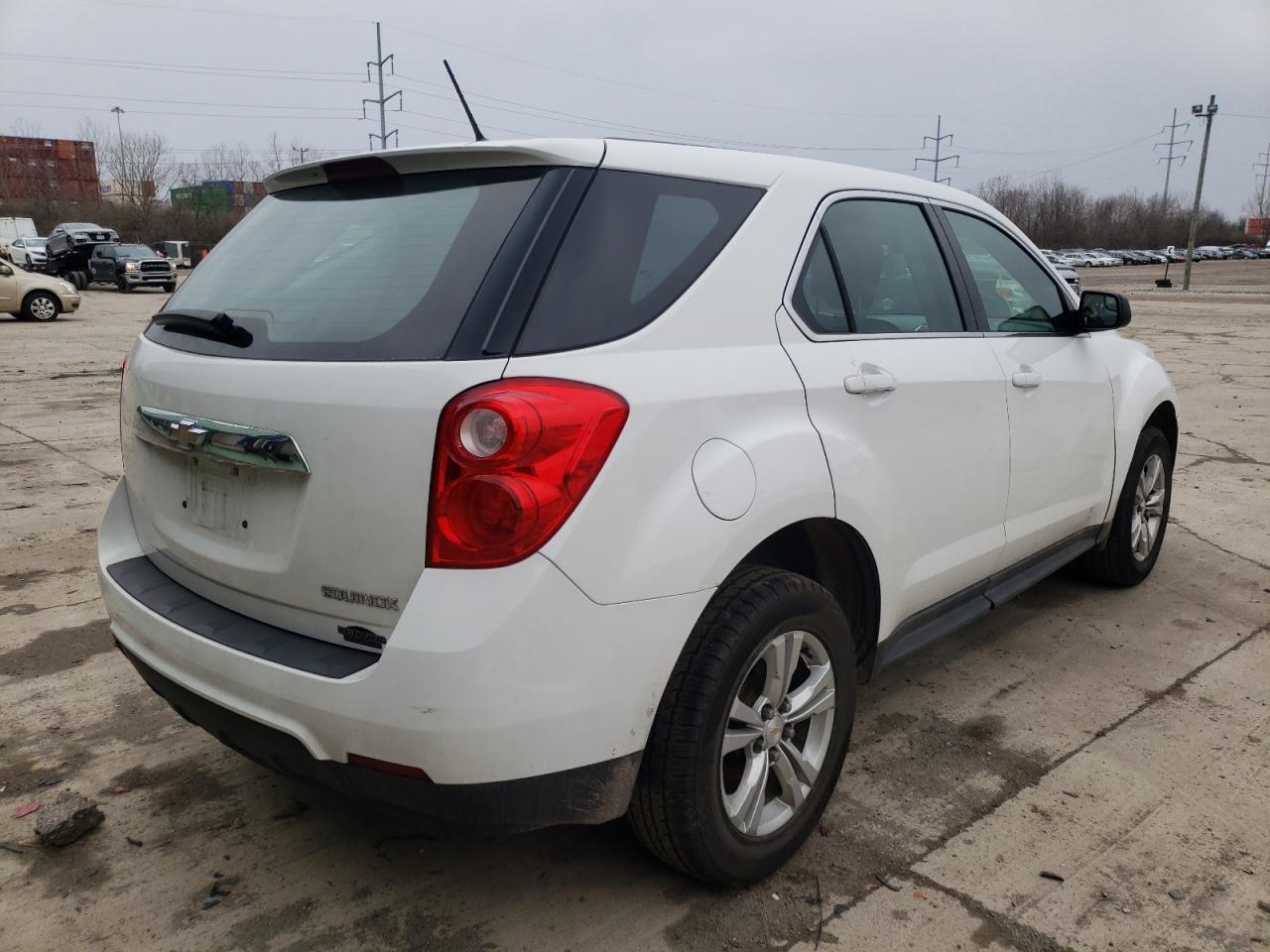 Photo 4 from auction – 2014 CHEVROLET EQUINOX LS with VIN 2GNALAEK7E1128248