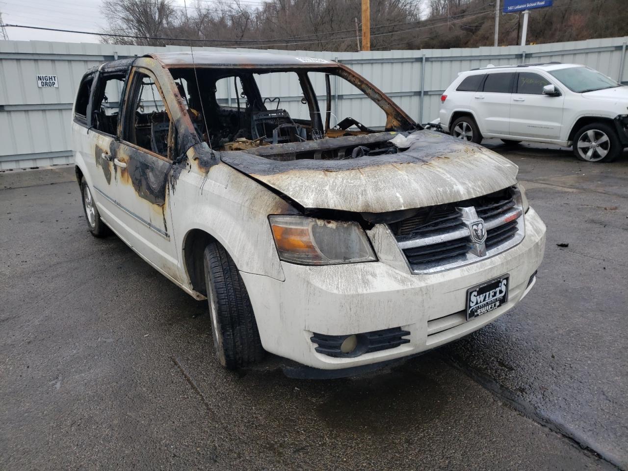DODGE GRAND CARA 2008 with VIN 1D8HN54P68B171703 - Photo from auction