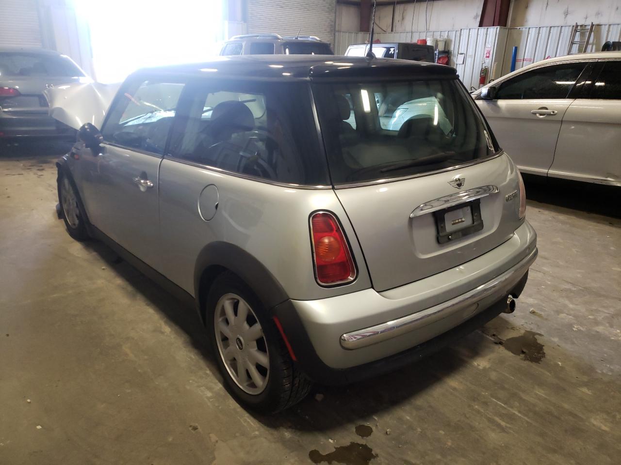 Photo 3 from auction – 2004 MINI COOPER with VIN WMWRC33434TJ57232