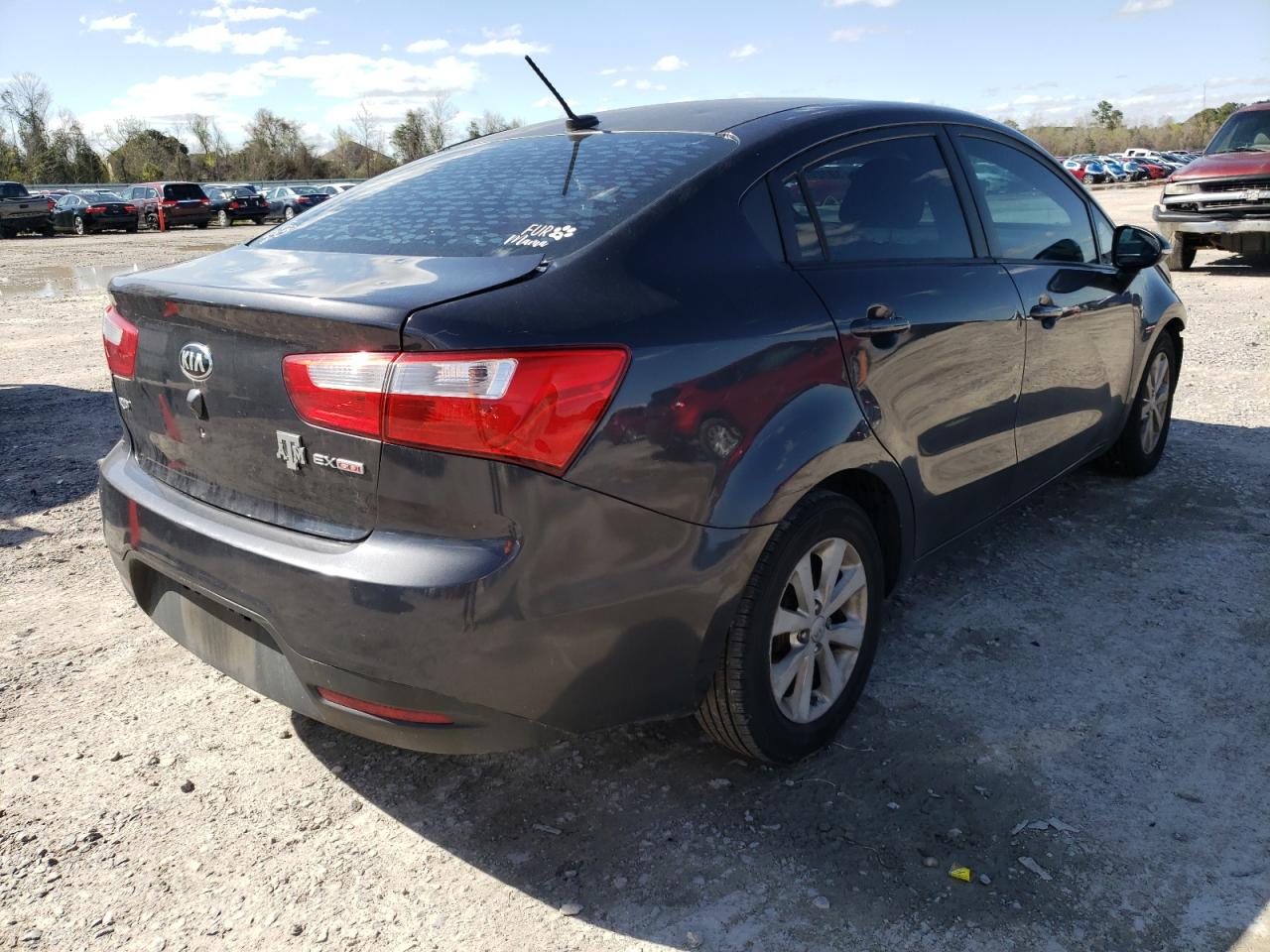 Photo 4 from auction – 2013 KIA RIO EX with VIN KNADN4A33D6144502
