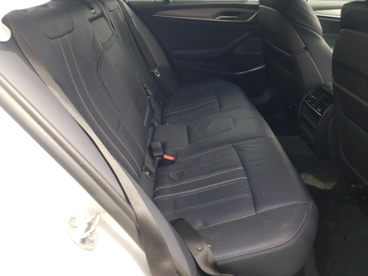Photo 6 from auction – 2018 BMW 530 XI with VIN WBAJA7C58JWC76880