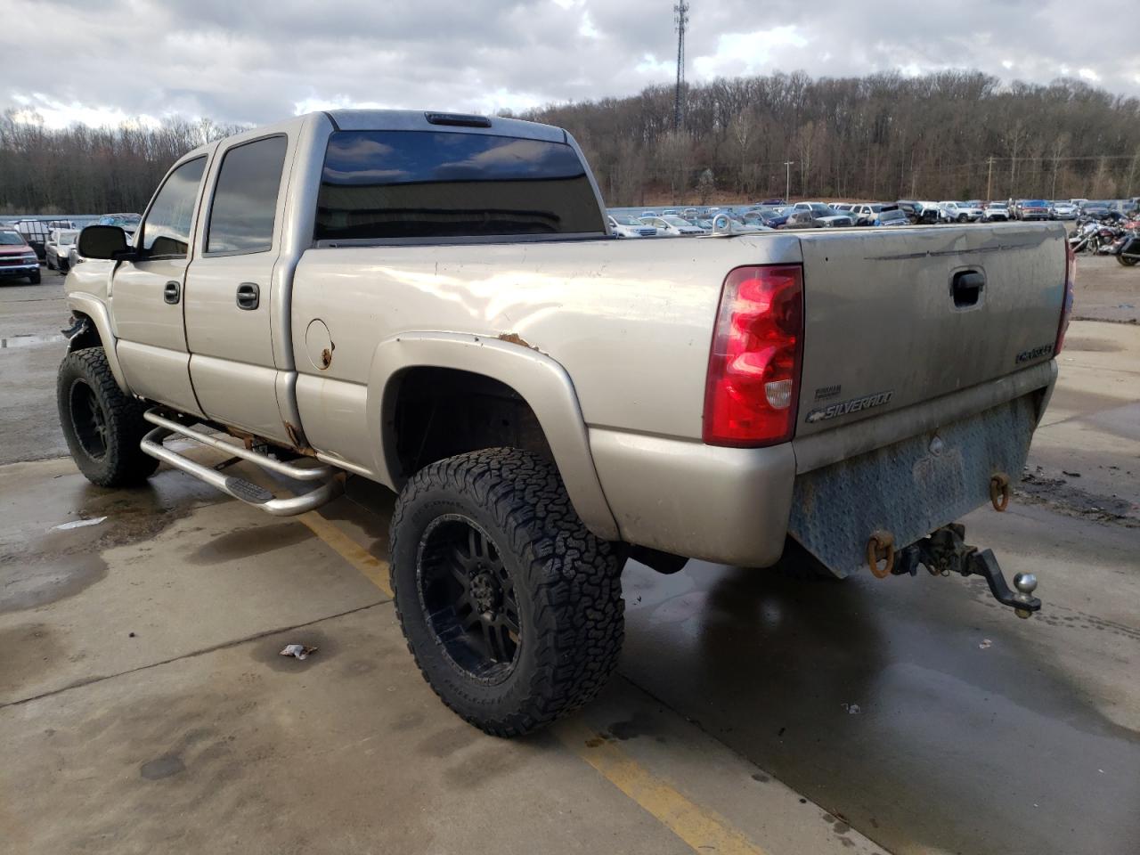 Photo 3 from auction – 2003 CHEVROLET SILVERADO with VIN 1GCHK23U93F127242