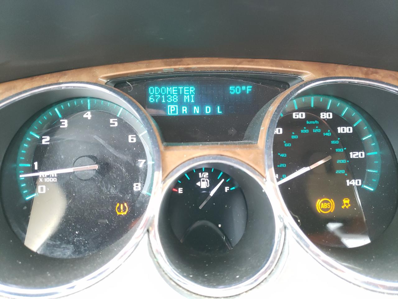Photo 8 from auction – 2011 BUICK ENCLAVE CX with VIN 5GAKVCED1BJ175377