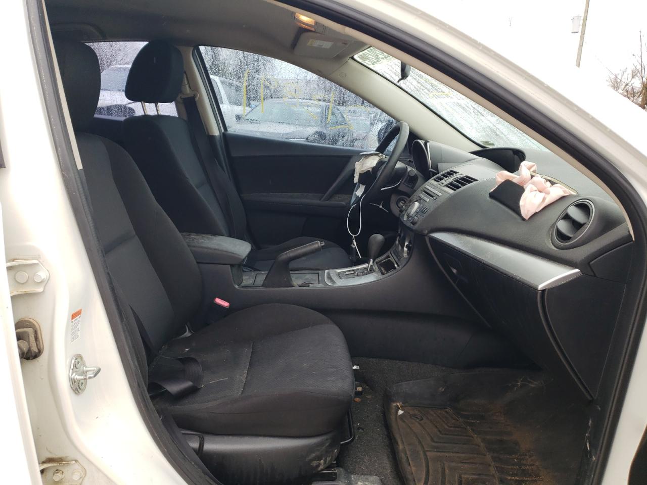 Photo 5 from auction – 2011 MAZDA 3 I with VIN JM1BL1VF2B1493356