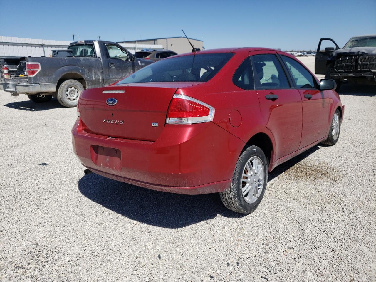 Photo 4 from auction – 2009 FORD FOCUS SE with VIN 1FAHP35N49W152402