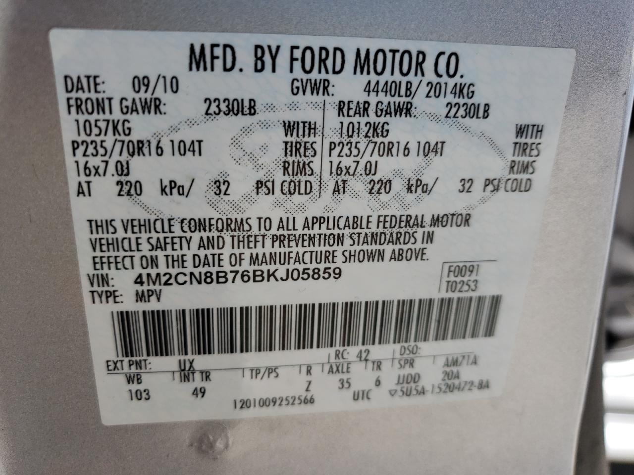 Photo 10 from auction – 2011 MERCURY MARINER with VIN 4M2CN8B76BKJ05859