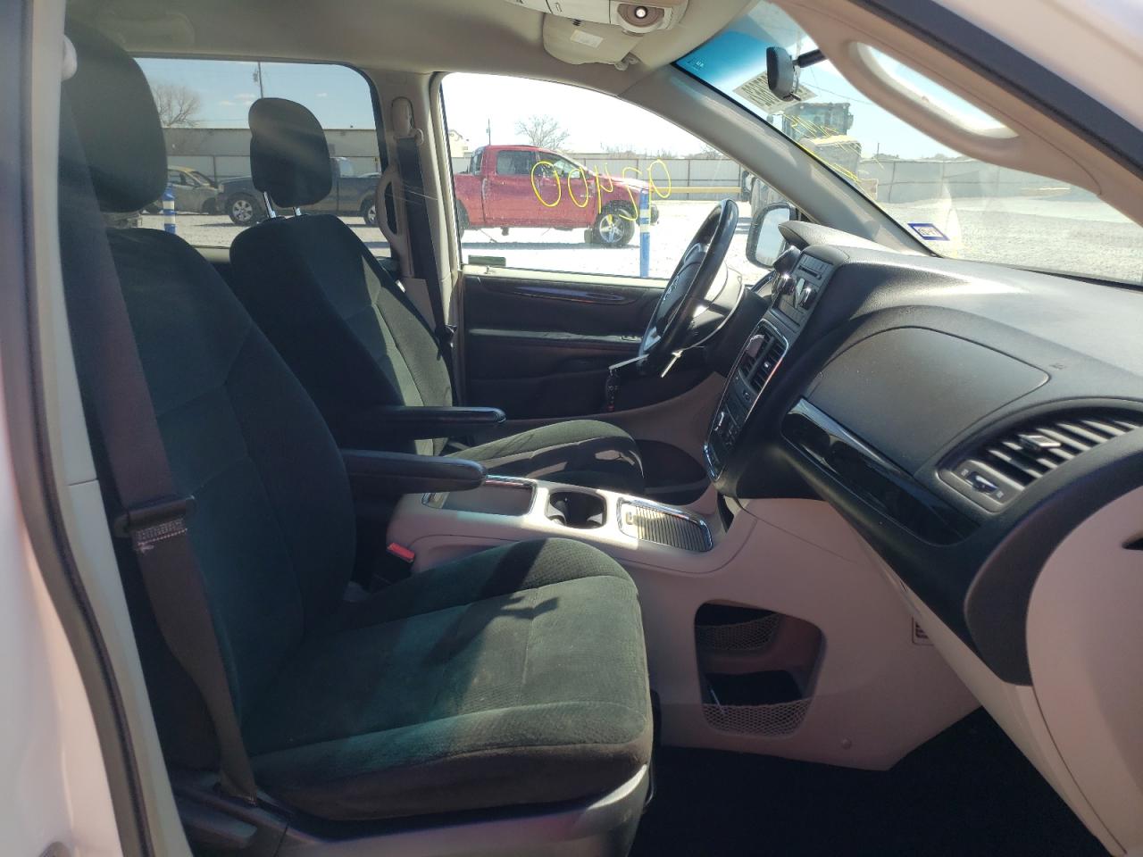 Foto 5 de la subasta – 2012 DODGE GRAND CARA con VIN 2C4RDGDG1CR107645