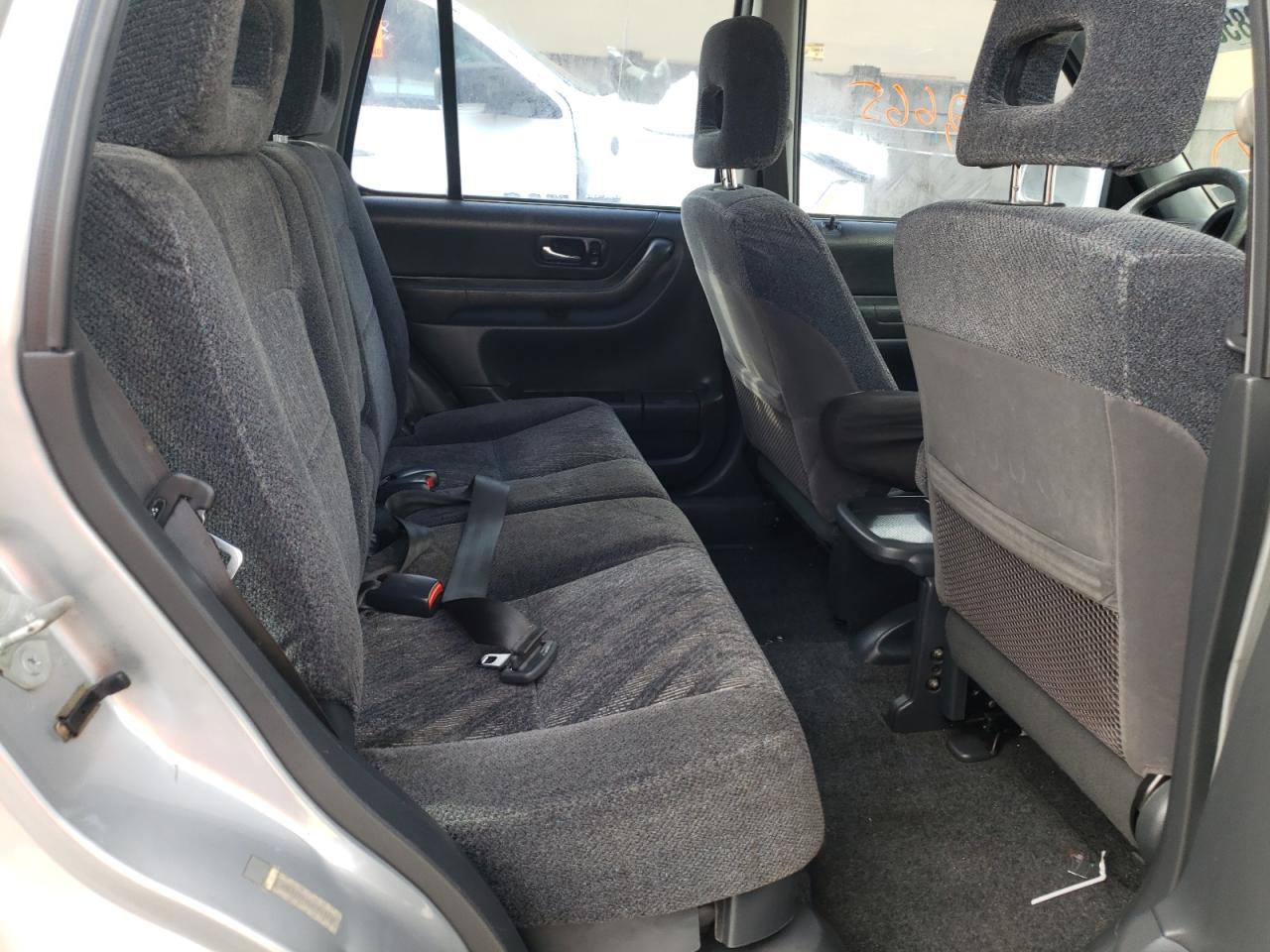 Photo 6 from auction – 2001 HONDA CR-V EX with VIN JHLRD18681C043496