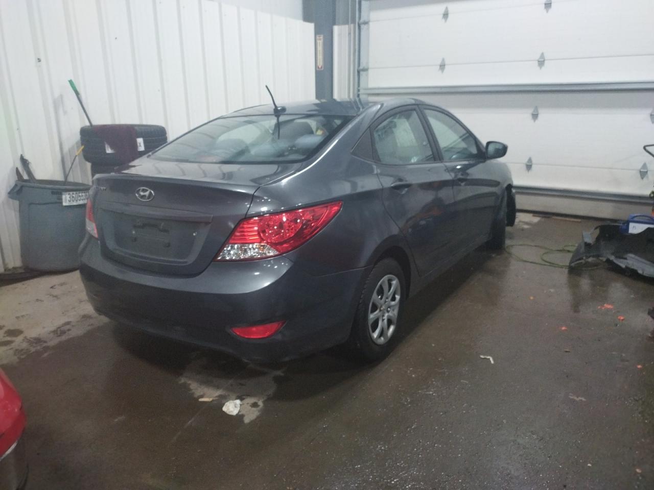 Photo 4 from auction – 2012 HYUNDAI ACCENT GLS with VIN KMHCT4AE2CU050753