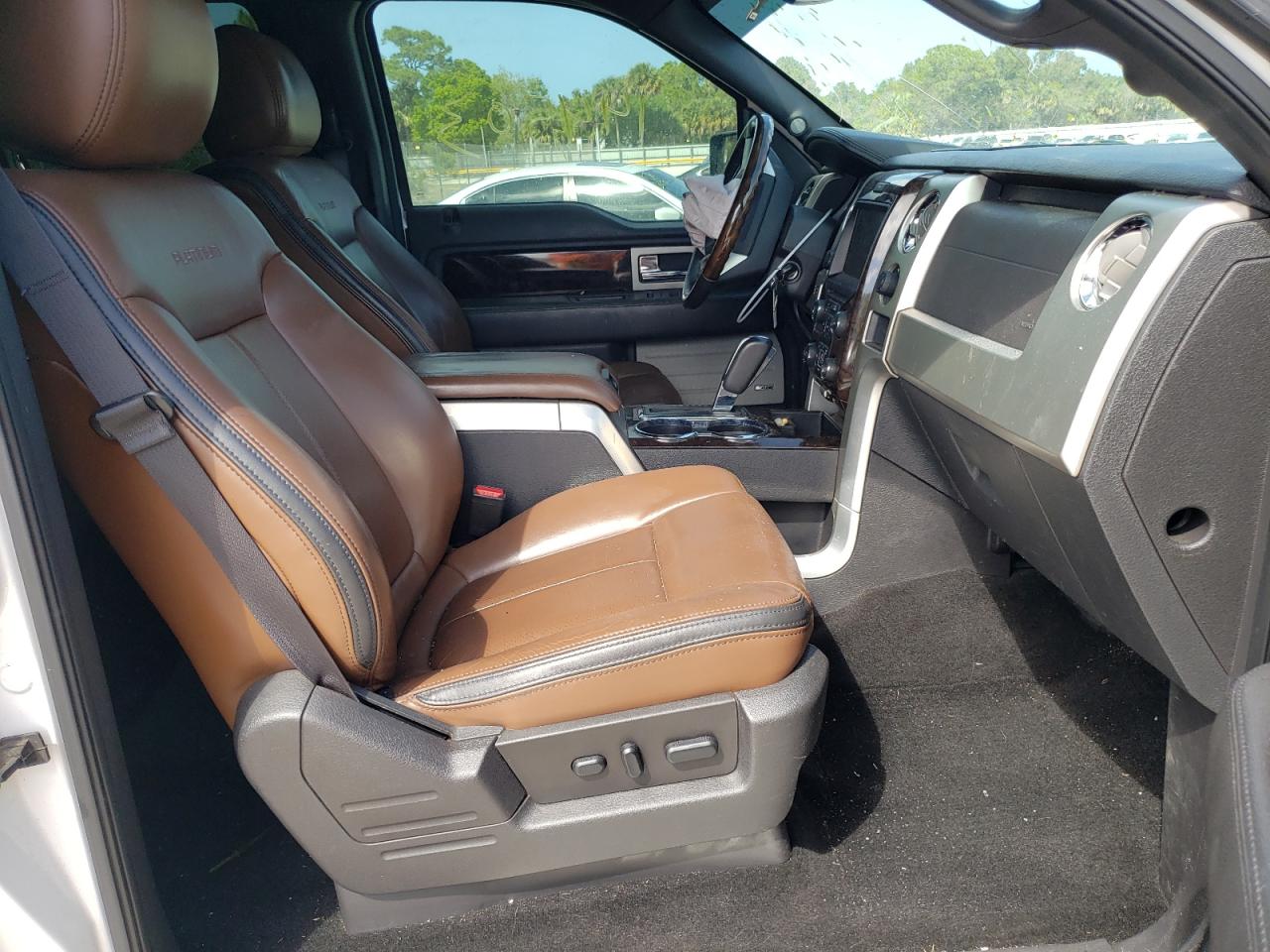 Photo 5 from auction – 2013 FORD F150 SUPER with VIN 1FTFW1ET2DFB80098