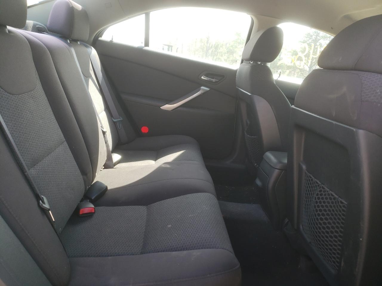 Photo 6 from auction – 2006 PONTIAC G6 SE with VIN 1G2ZF55B364166399