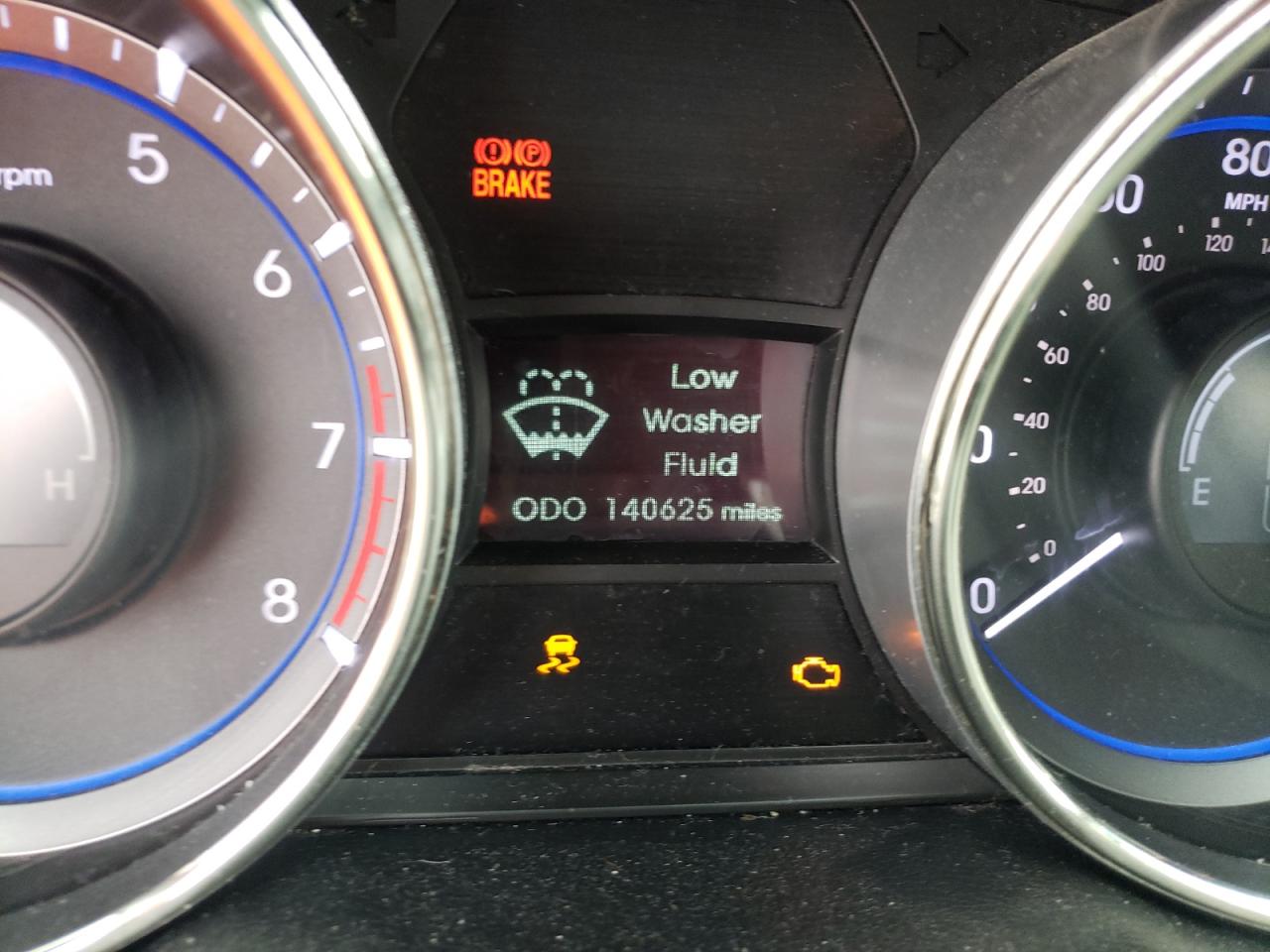 Foto 8 de la subasta – 2012 HYUNDAI SONATA SE con VIN 5NPEC4AB6CH358277