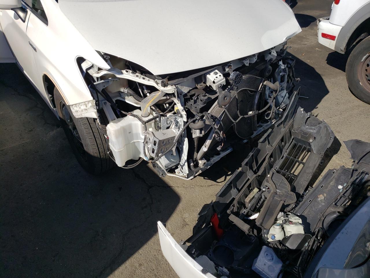 Photo 9 from auction – 2015 TOYOTA PRIUS with VIN JTDKN3DU9F0454202