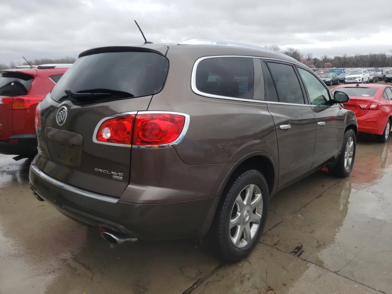 Photo 4 from auction – 2008 BUICK ENCLAVE CX with VIN 5GAER237X8J211987