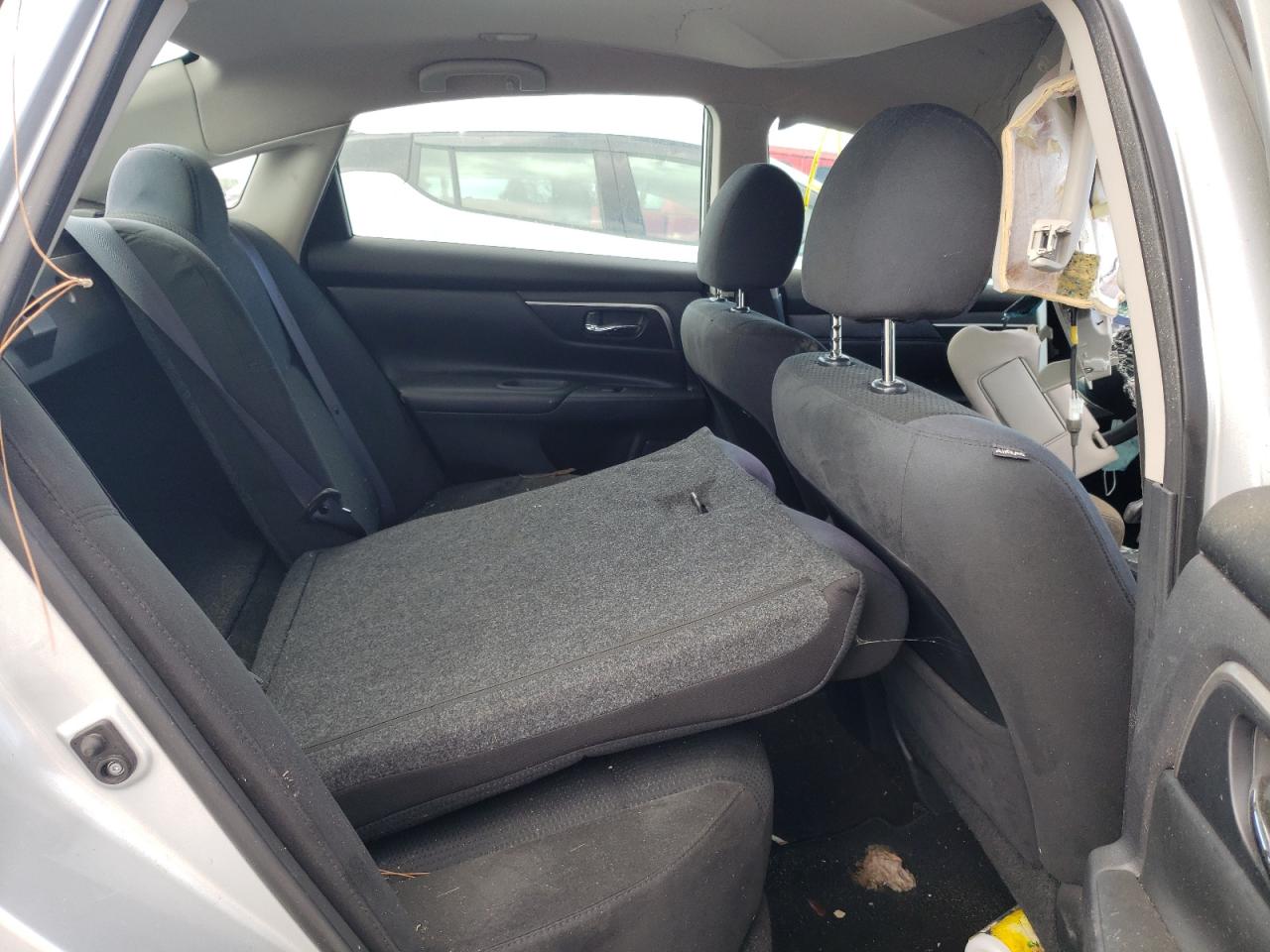 Photo 6 from auction – 2015 NISSAN ALTIMA 2.5 with VIN 1N4AL3AP3FC594959