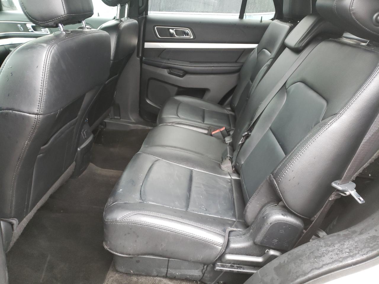 Photo 18 from auction – 2017 FORD EXPLORER X with VIN 1FM5K8D80HGB88242