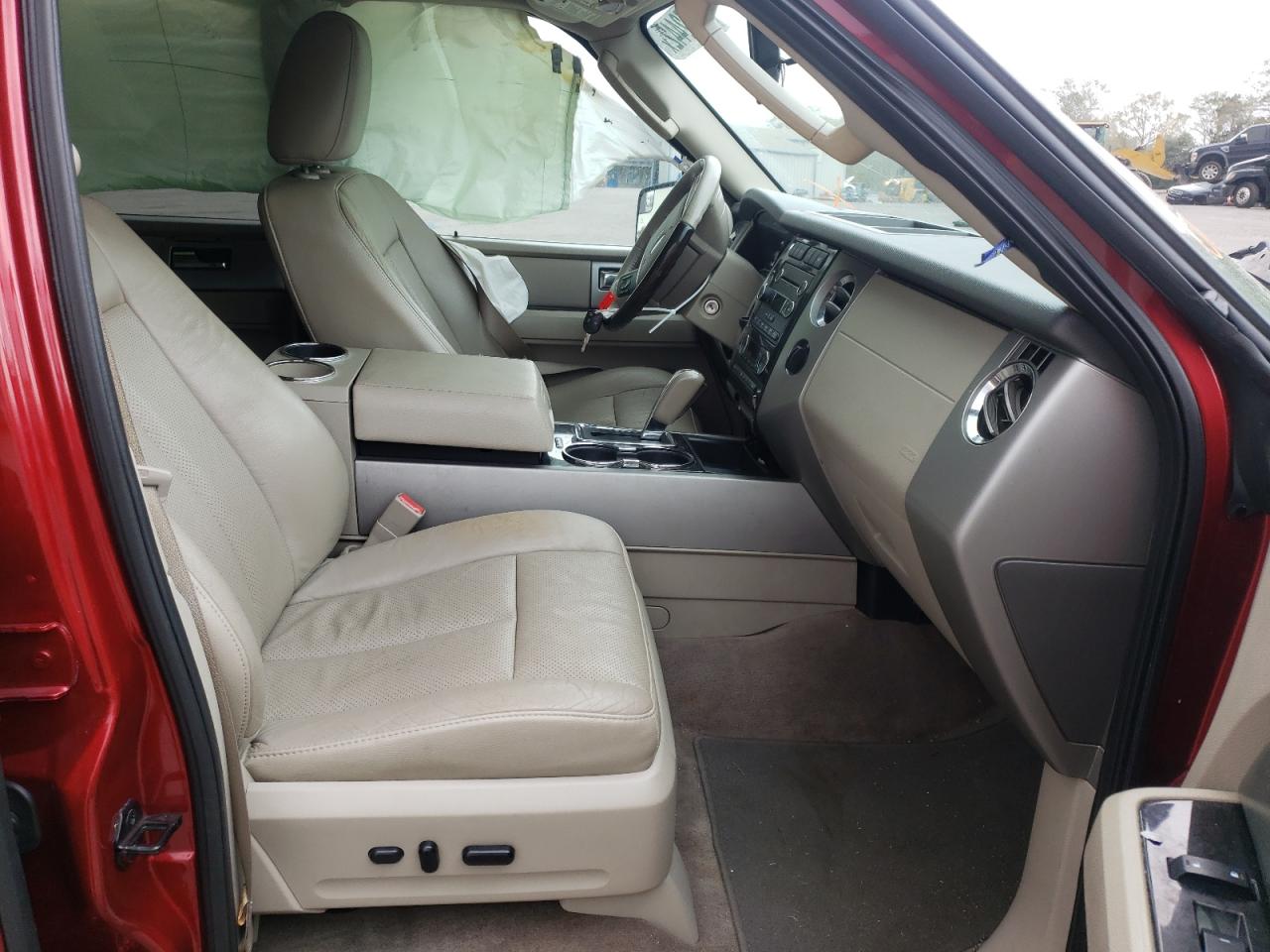 Photo 5 from auction – 2014 FORD EXPEDITION with VIN 1FMJK1K57EEF36379