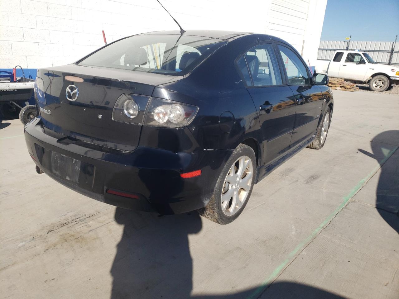 Photo 4 from auction – 2008 MAZDA 3 S with VIN JM1BK323481860372