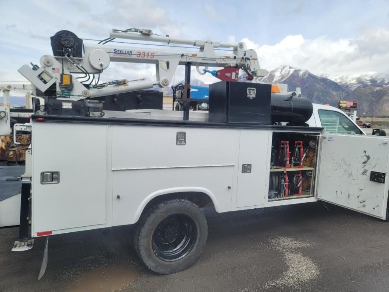 Photo 6 from auction – 2014 FORD F550 SUPER with VIN 1FDUF5HY3EEB69507