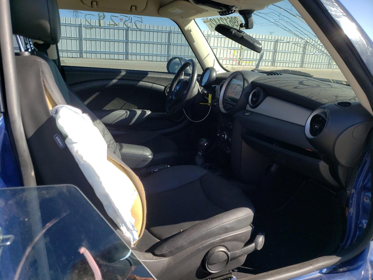 Photo 5 from auction – 2012 MINI COOPER with VIN WMWSU3C56CT258545