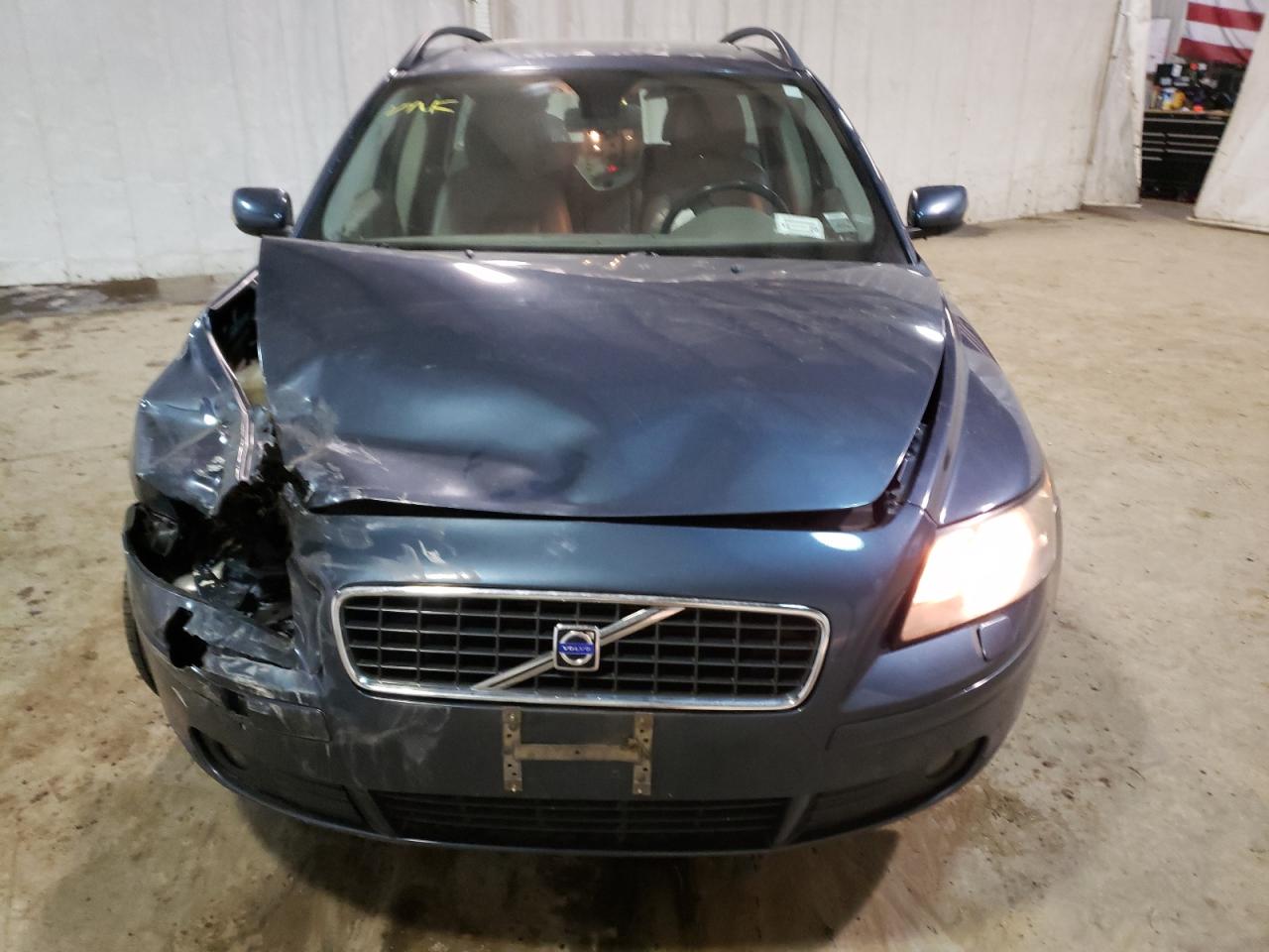 Photo 7 from auction – 2005 VOLVO V50 T5 with VIN YV1MJ682752079244