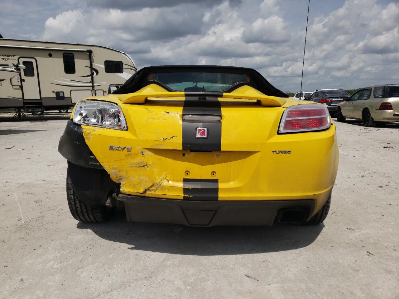 Photo 6 from auction – 2007 SATURN SKY REDLIN with VIN 1G8MG35X47Y130616