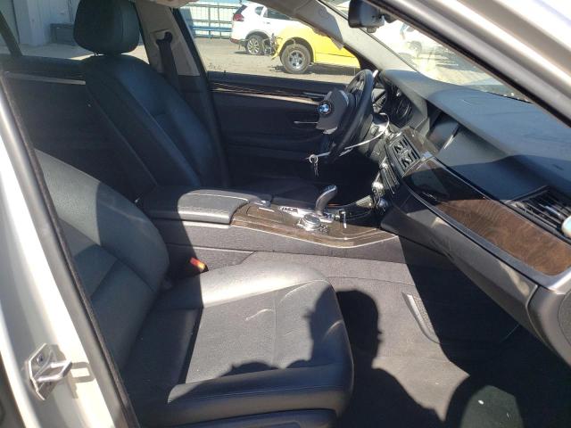 Photo 5 from auction – 2016 BMW 528 I with VIN WBA5A5C5XGD526854