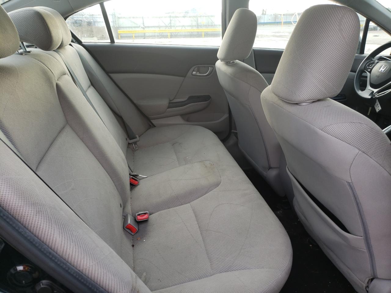 Photo 6 from auction – 2012 HONDA CIVIC LX with VIN 19XFB2F53CE095944