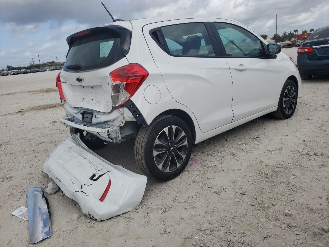 Photo 4 from auction – 2021 CHEVROLET SPARK 1LT with VIN KL8CD6SA3MC225830