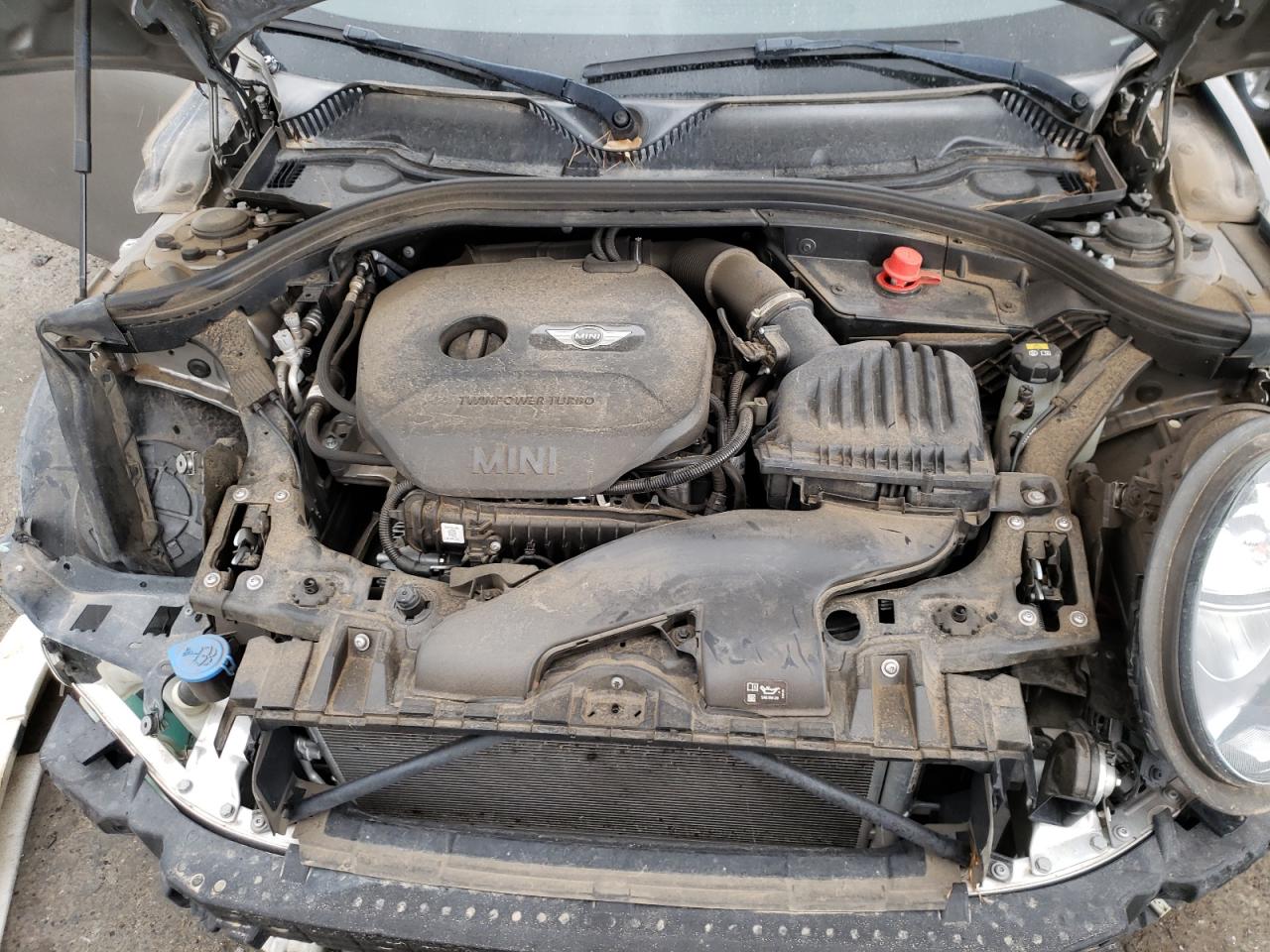 Photo 7 from auction – 2018 MINI COOPER CLU with VIN WMWLN5C56J2E34612