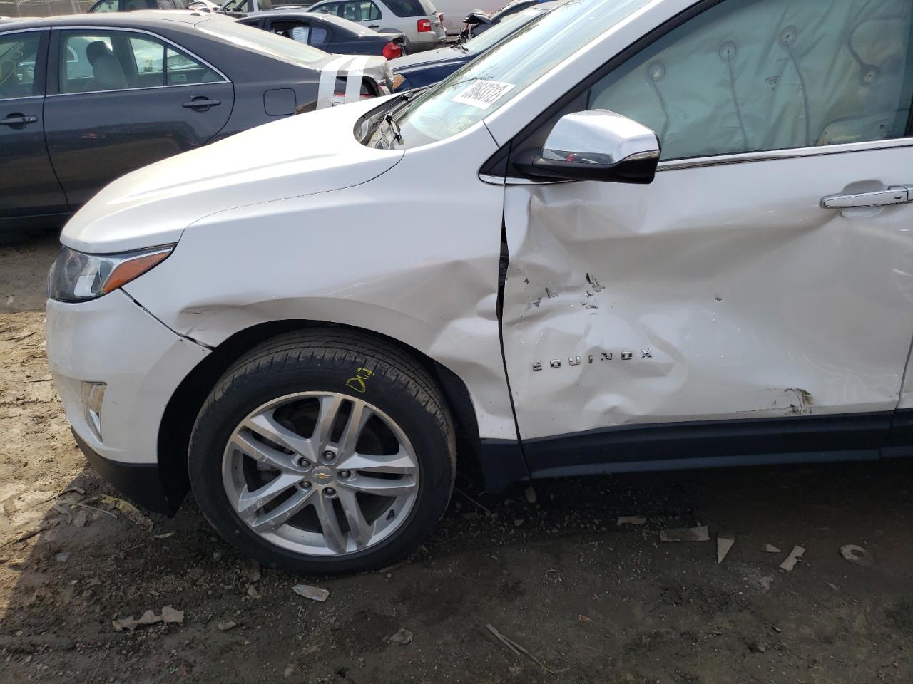 Photo 9 from auction – 2018 CHEVROLET EQUINOX PR with VIN 2GNAXWEX3J6146384