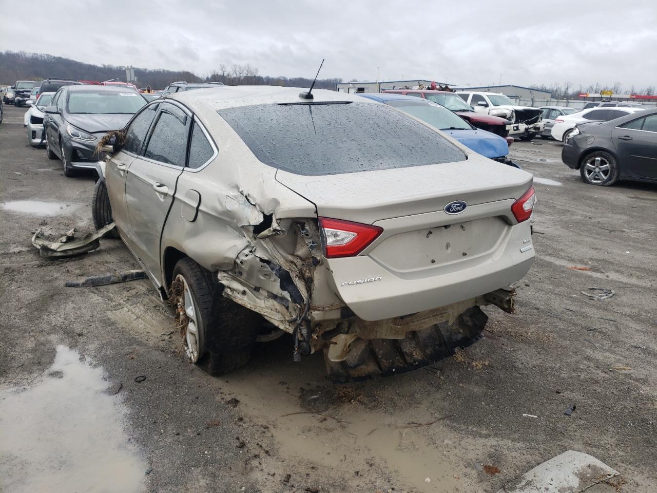 Photo 3 from auction – 2016 FORD FUSION SE with VIN 3FA6P0HD0GR188225