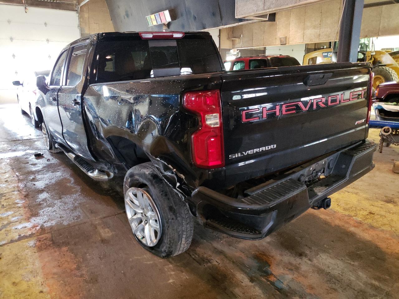 Photo 3 from auction – 2019 CHEVROLET SILVERADO with VIN 3GCUWDED2KG219690