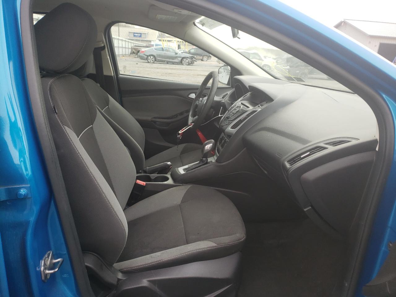 Photo 5 from auction – 2013 FORD FOCUS SE with VIN 1FADP3F22DL378516