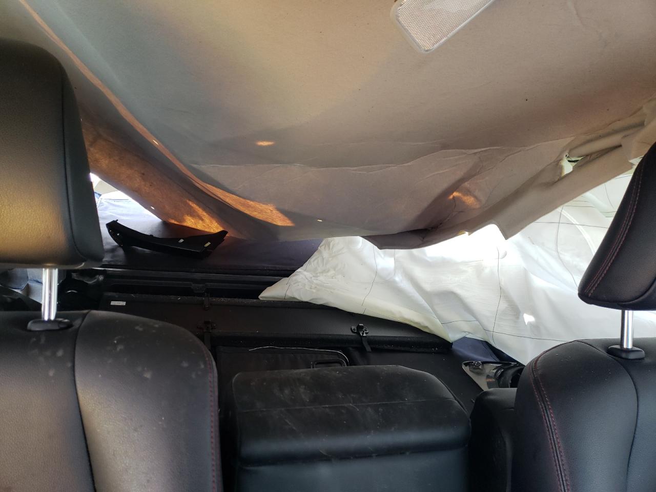 Photo 6 from auction – 2015 TOYOTA 4RUNNER SR with VIN JTEBU5JR6F5268632