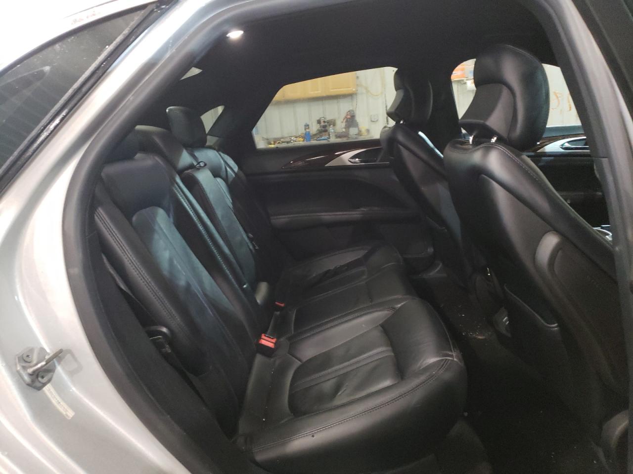 Photo 6 from auction – 2017 LINCOLN MKZ SELECT with VIN 3LN6L5C97HR657636