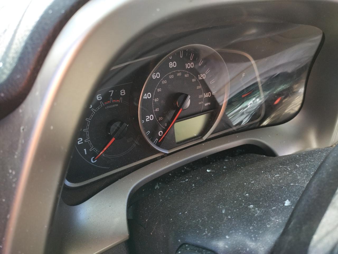 Photo 8 from auction – 2015 TOYOTA RAV4 XLE with VIN 2T3WFREV7FW166263