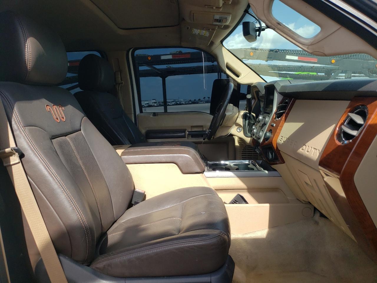 Photo 5 from auction – 2015 FORD F350 SUPER with VIN 1FT8W3BT8FEA49940