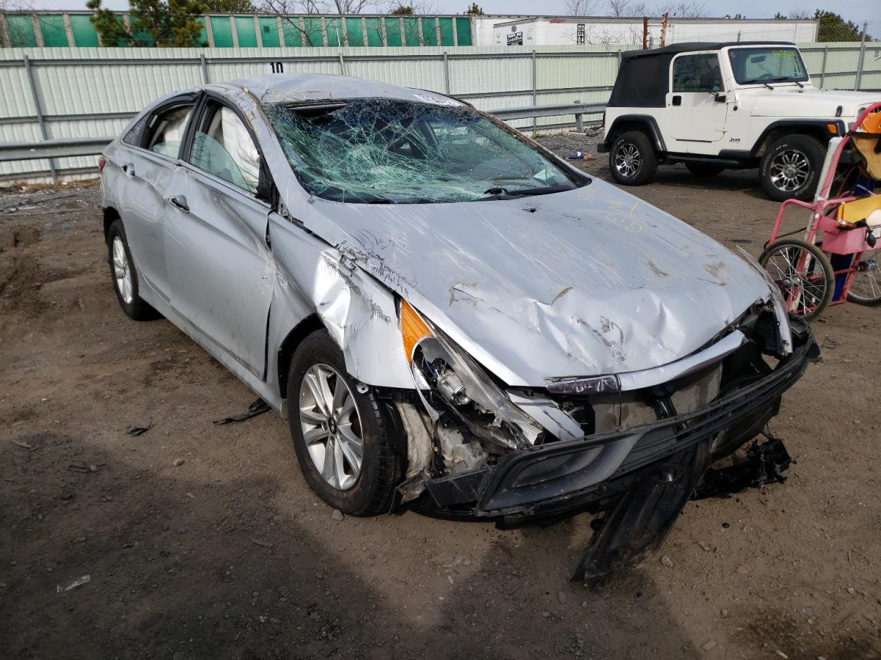 HYUNDAI SONATA GLS 2014 with VIN 5NPEB4AC1EH822722 - Photo from auction