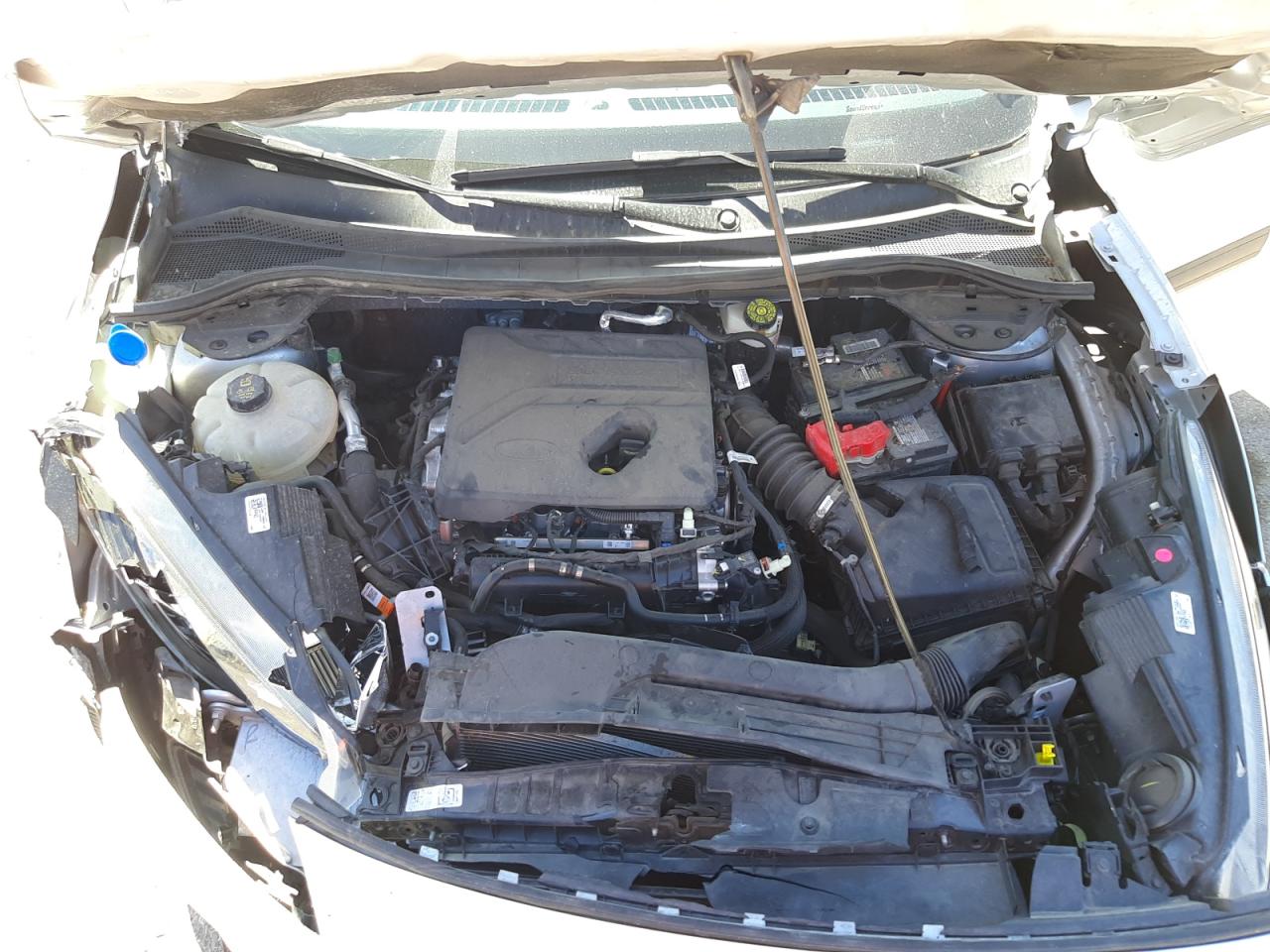 Photo 7 from auction – 2020 FORD ESCAPE SE with VIN 1FMCU9G63LUA79172