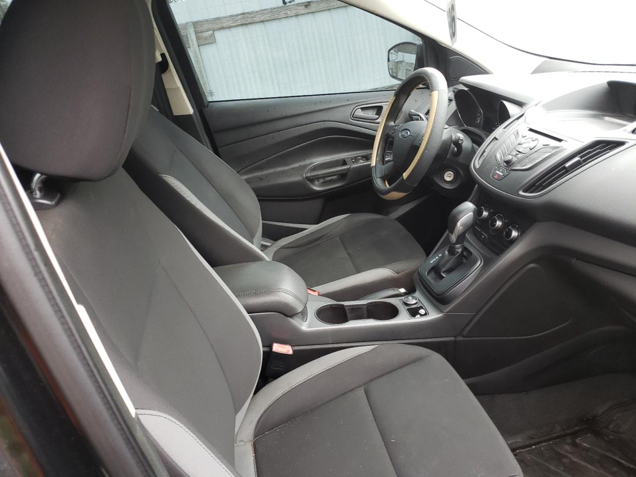 Zdjęcie 5 z aukcji – 2013 FORD ESCAPE S z VIN 1FMCU0F70DUD91764