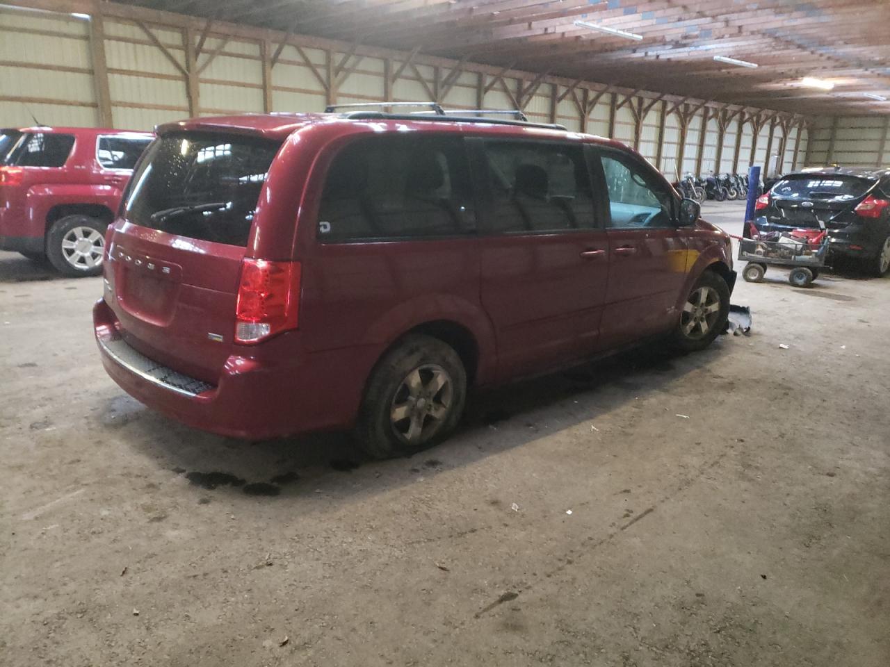Photo 4 from auction – 2011 DODGE GRAND CARA with VIN 2D4RN4DGXBR726094