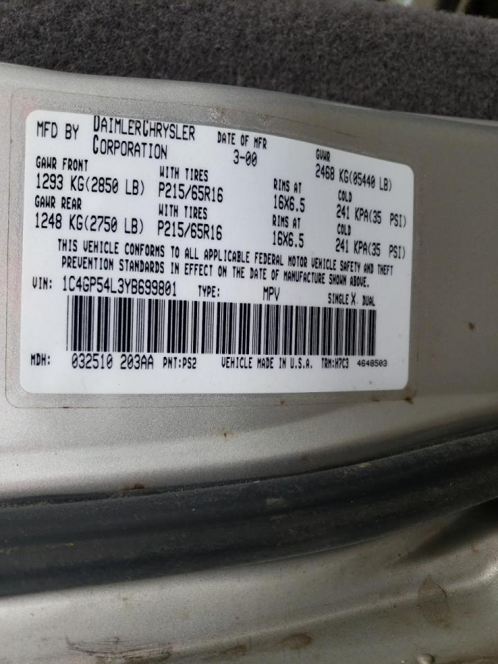 Photo 10 from auction – 2000 CHRYSLER TOWN & COU with VIN 1C4GP54L3YB699801