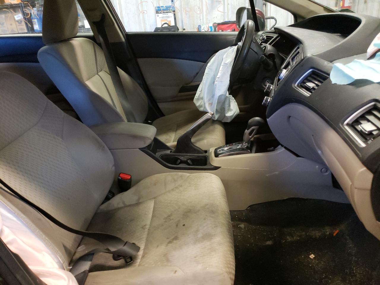 Photo 5 from auction – 2015 HONDA CIVIC LX with VIN 19XFB2F58FE271911