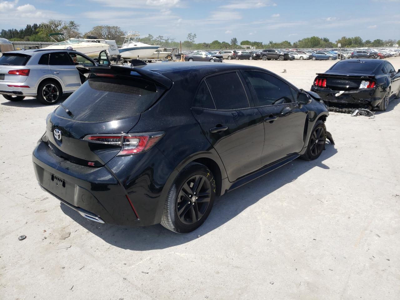 Photo 4 from auction – 2020 TOYOTA COROLLA SE with VIN JTNB4RBE3L3080077